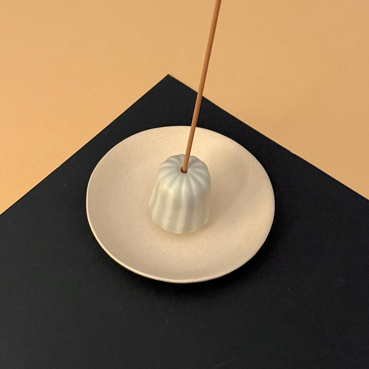 Canele Incense Holder